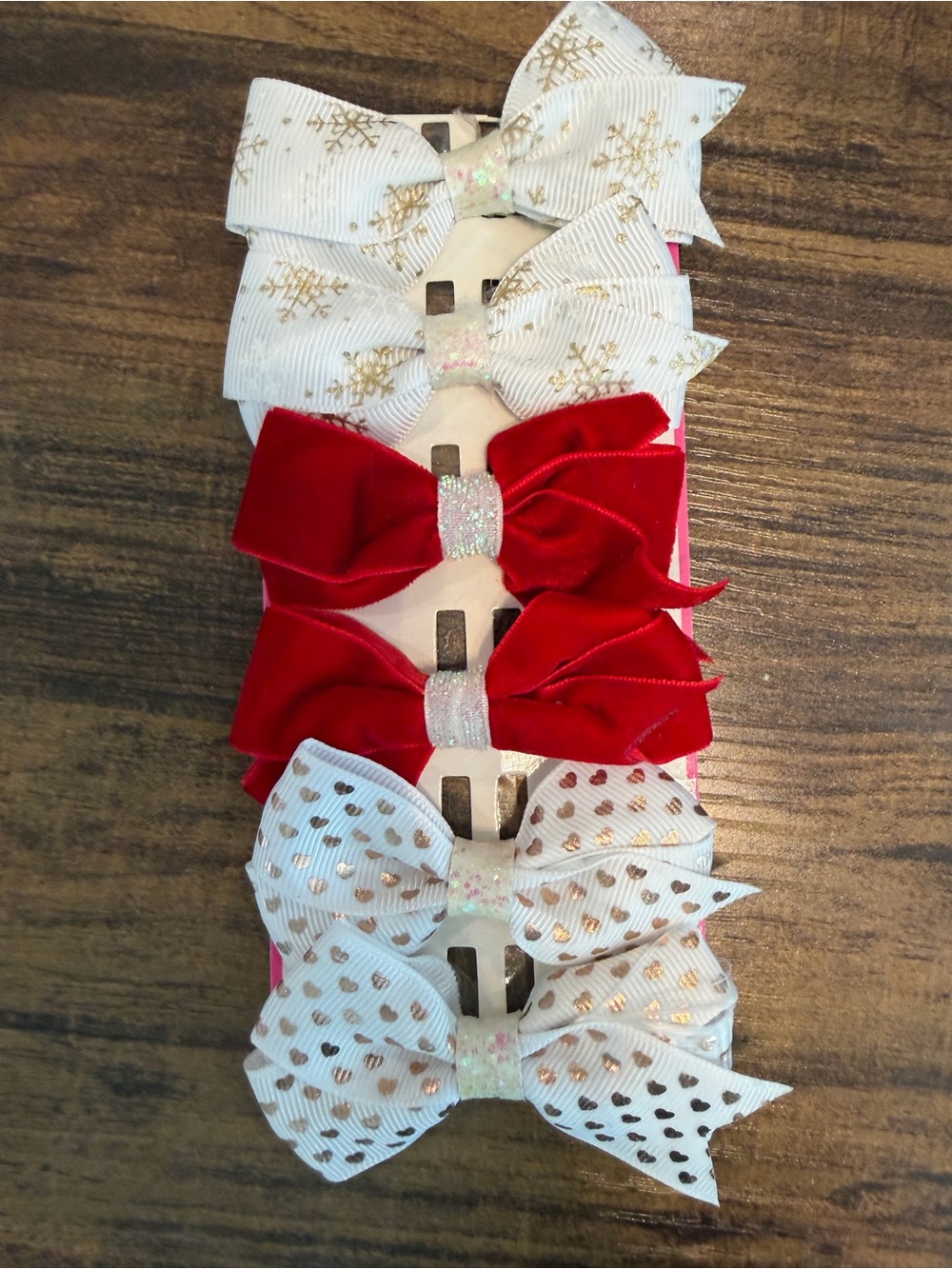 Girls Holiday Bow Hair Clips Set of 6 Matching Red & White Sparkle Snowflakes